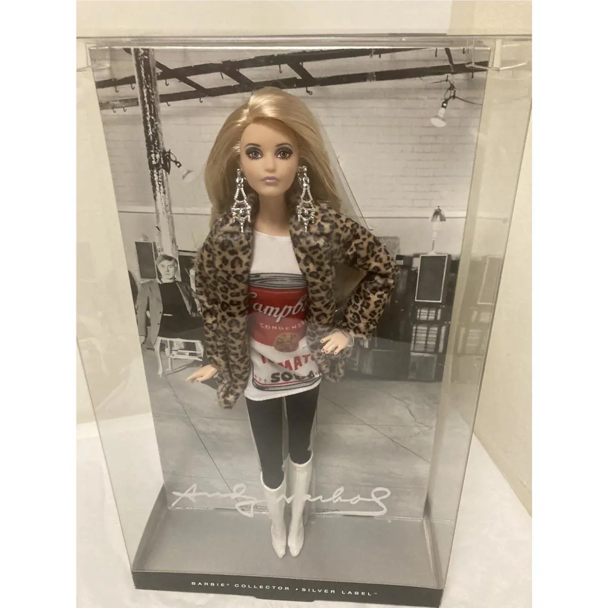 Barbie Collector Andy Warhol Campbell`s Soup Barbie Doll Bnrm