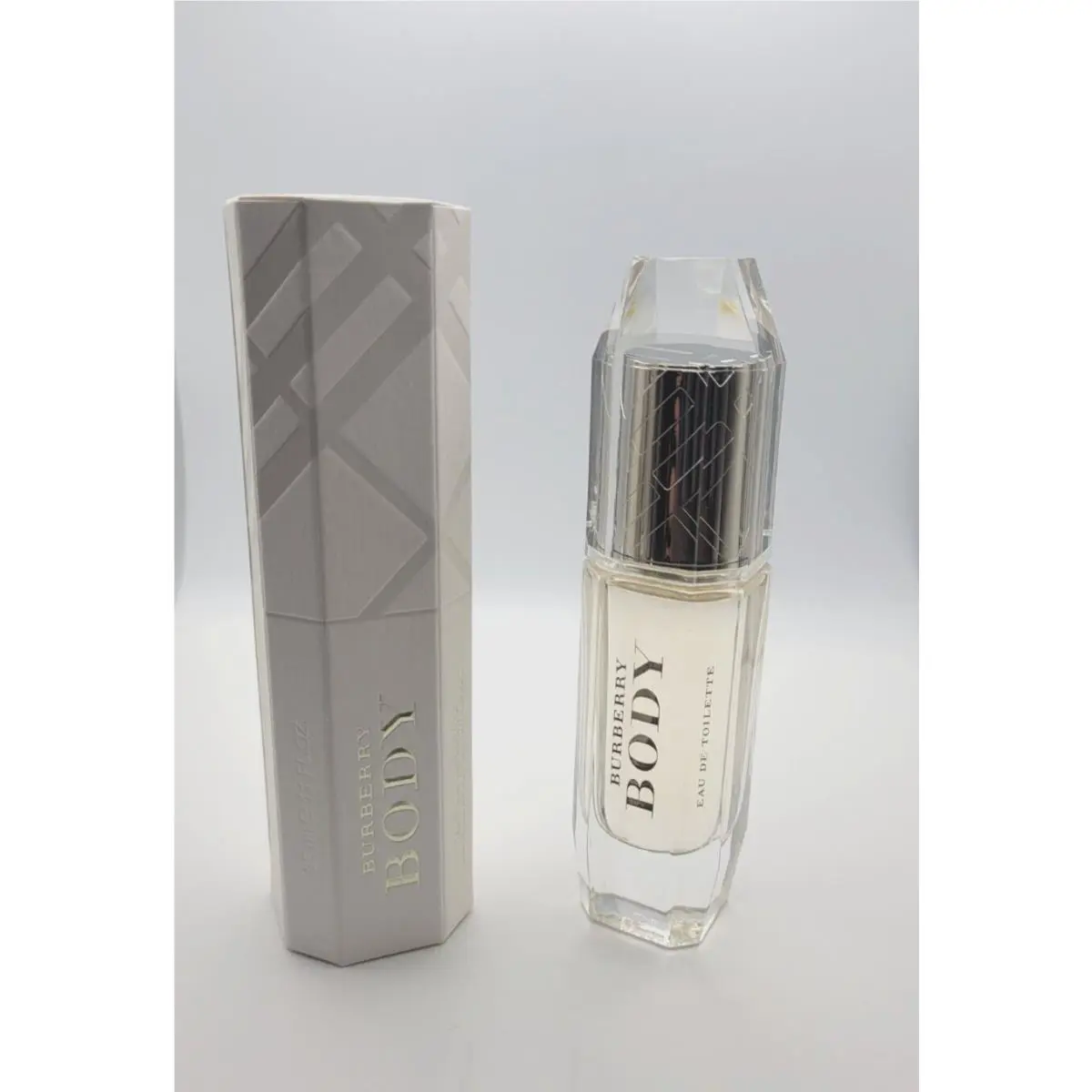 Burberry Body Women`s 1.1FL OZ Eau De Toilette Spray