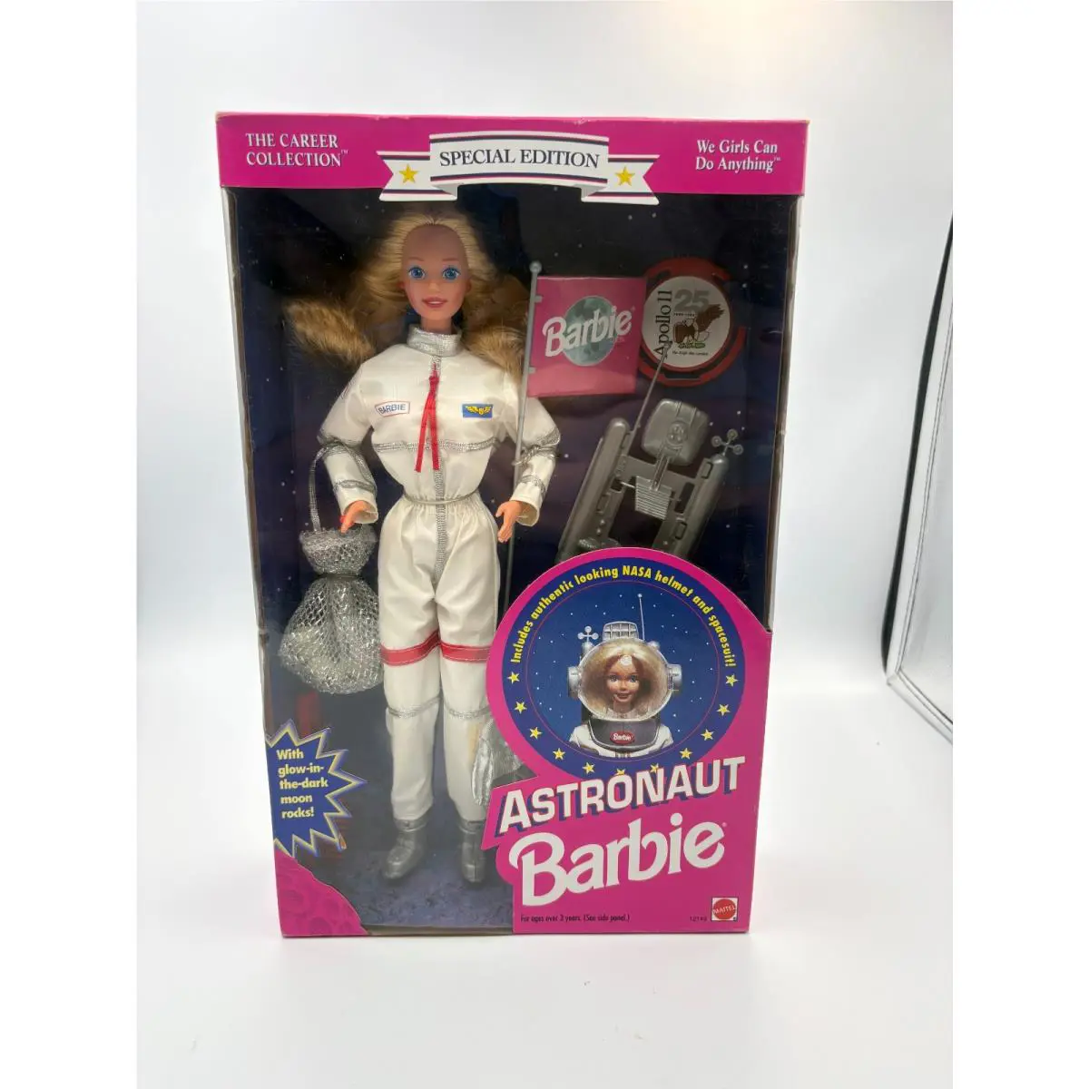 Barbie 1994 Astronaut Glow in The Dark Moon Rocks