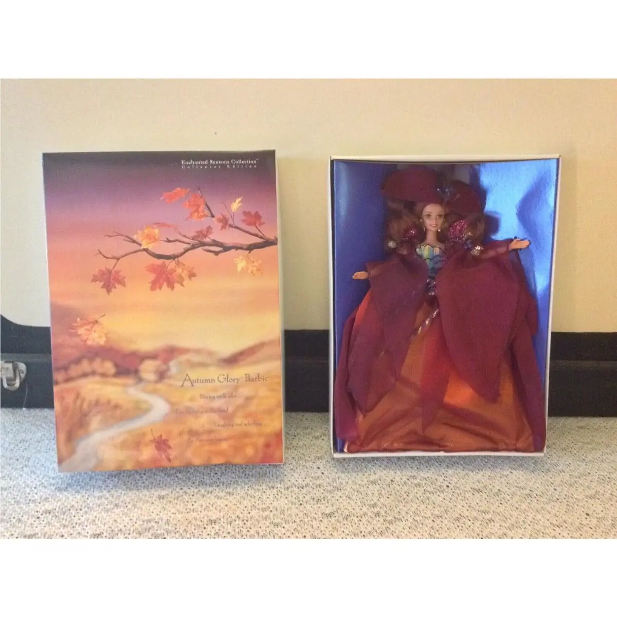 1995 Autumn Glory Barbie 15204 Enchanted Seasons Collection Mint