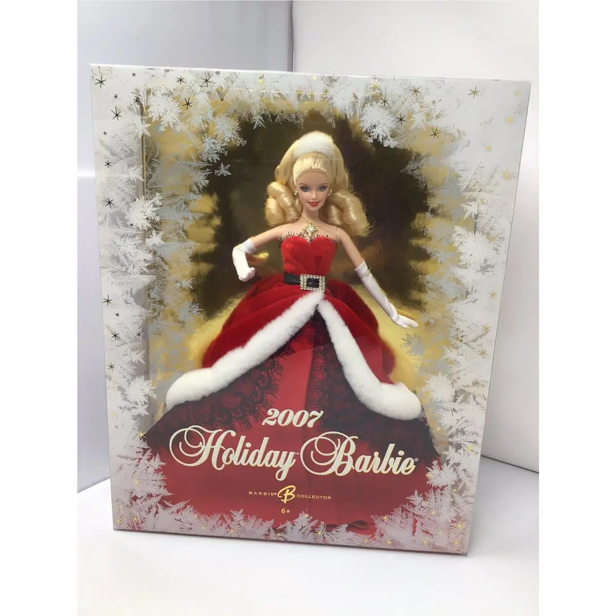 2007 Holiday Barbie Doll Red Velvet Christmas Dress Mattel K7958
