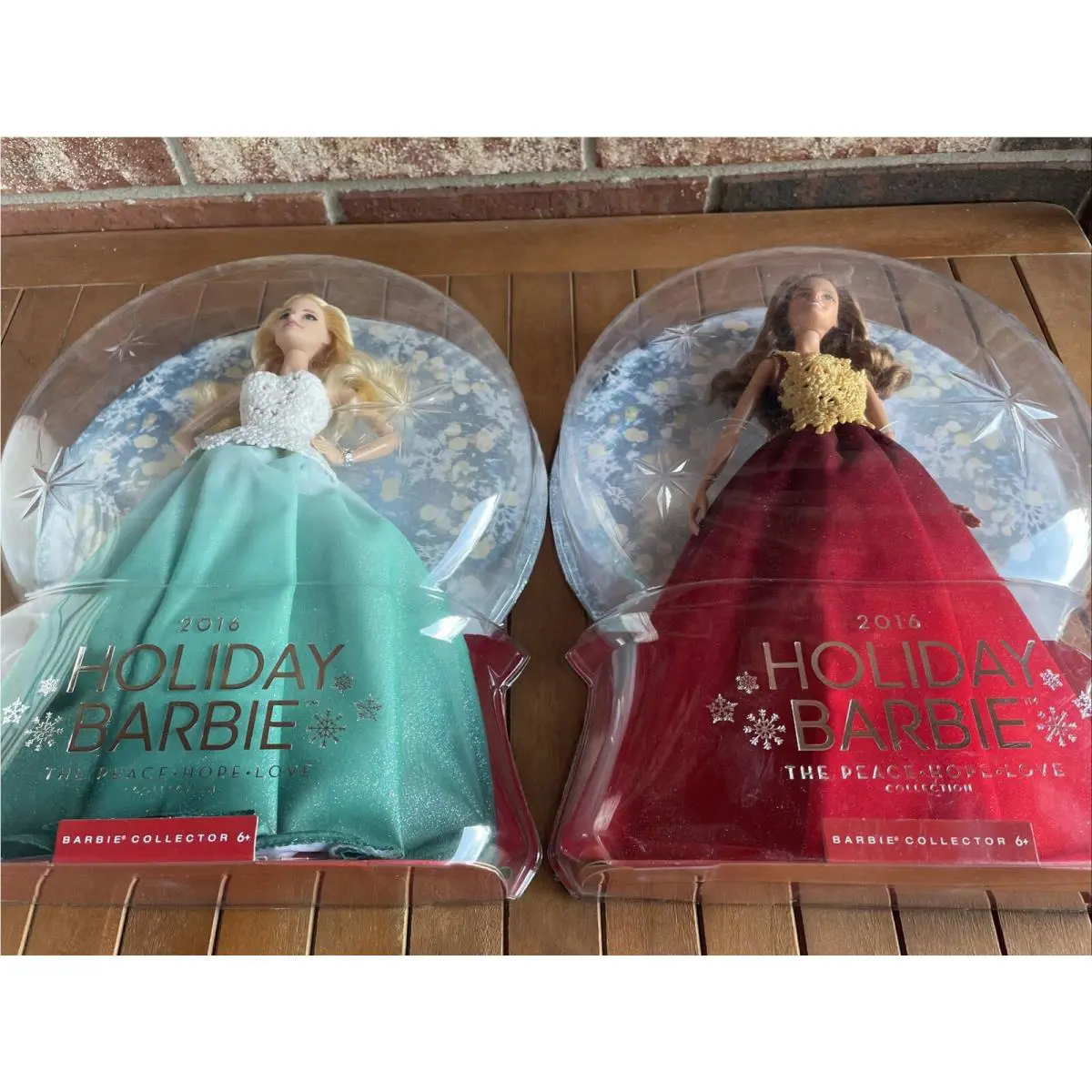 2 Holiday Barbie 2016 DRD25 DGX98 Mattel Peace Hope Love
