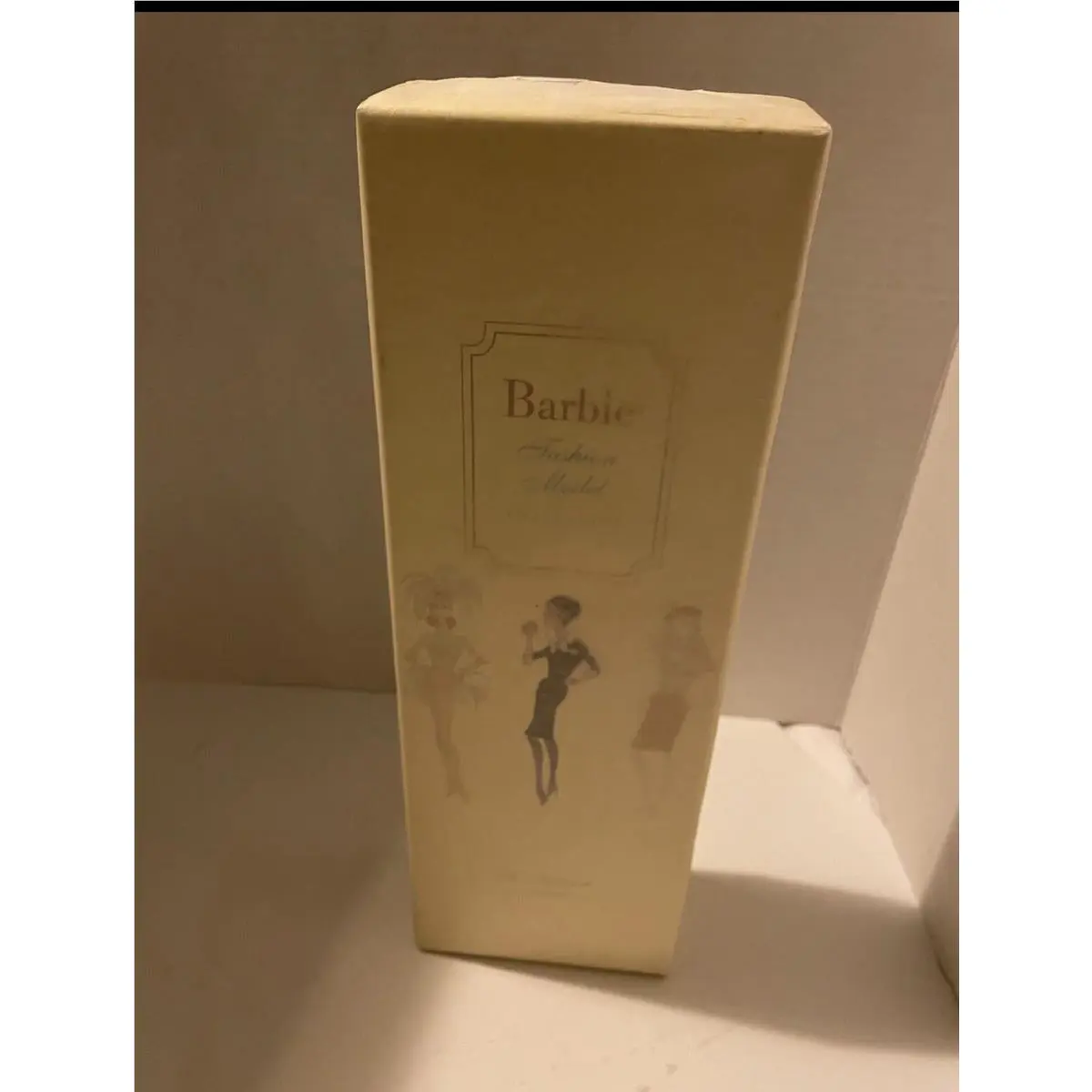 Barbie Silkstone Bfmc The Shopgirl Nrfb Mattel Tissue Vhtf