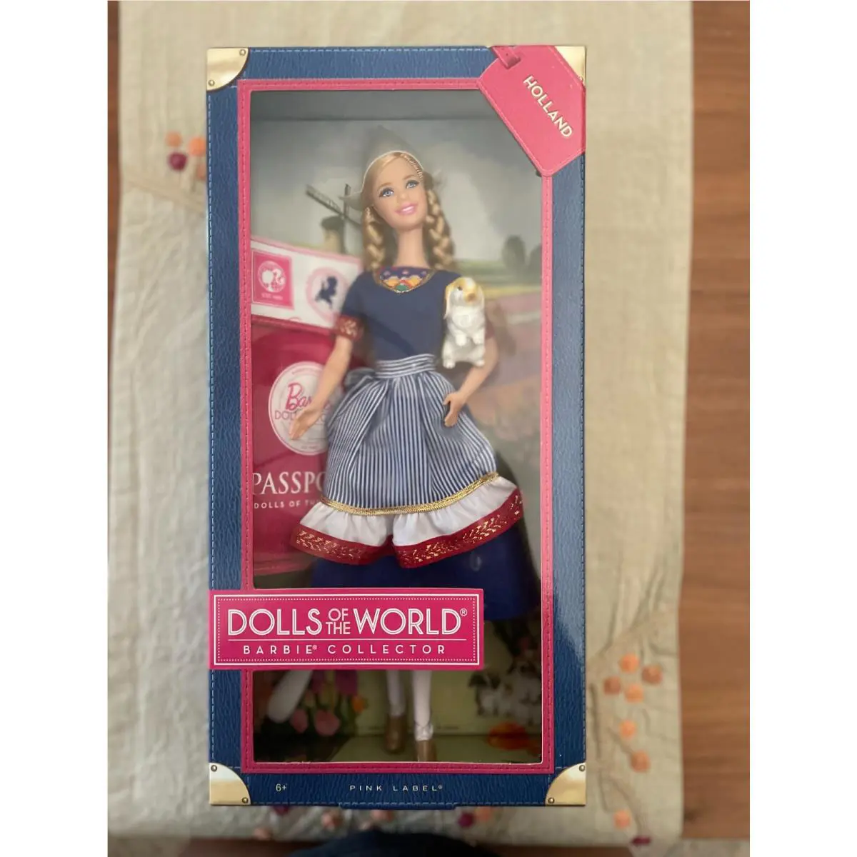 Barbie Dolls Of The World: Holland Collector Doll 2012