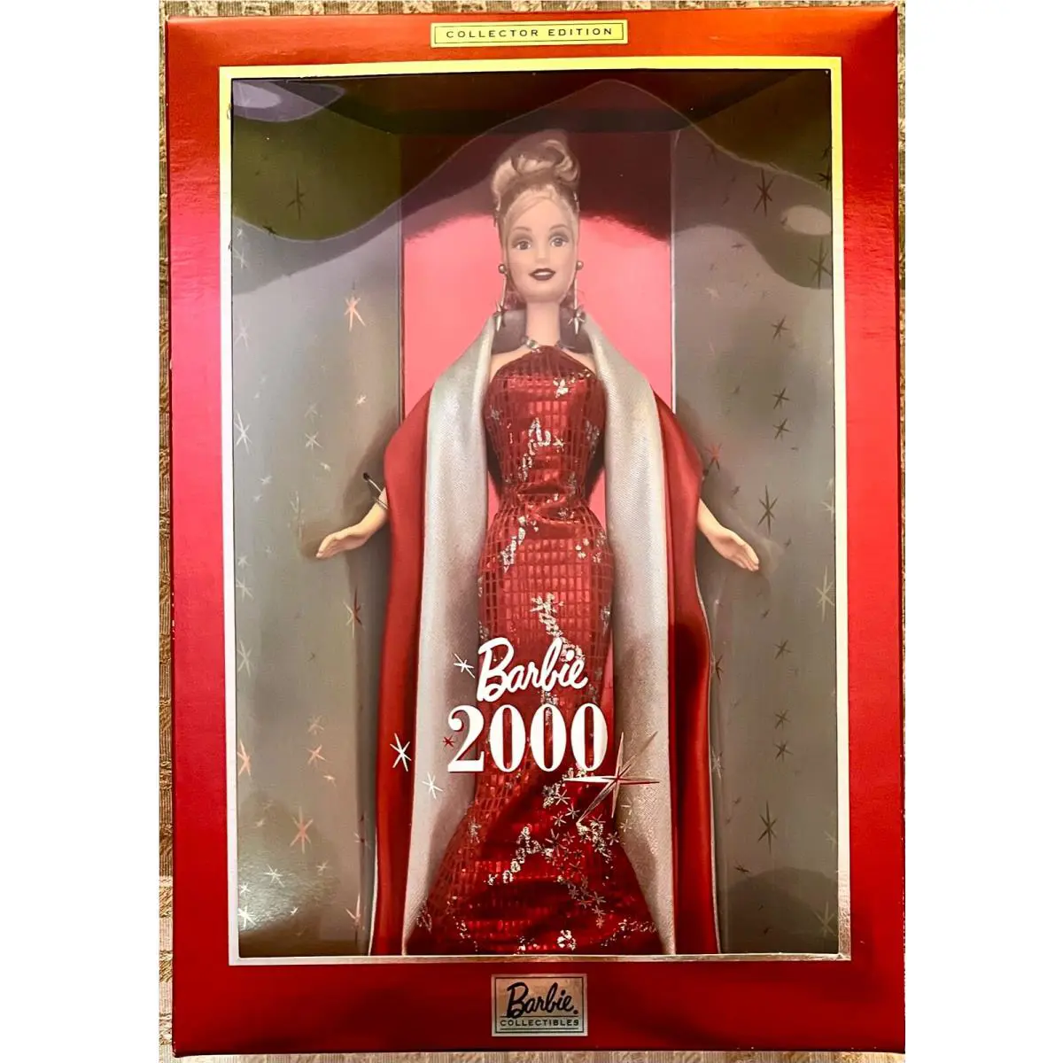 Barbie Holiday: Barbie “2000” Sparkling Red Gown 27409 Nrfb