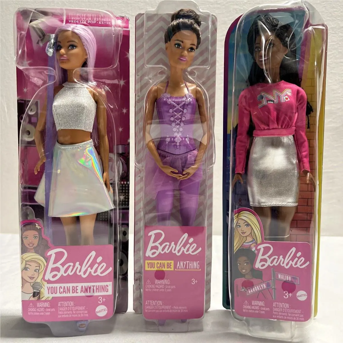 Barbie Thing Of Two Brooklyn Doll Brunette with Sweater Of York and Skirt