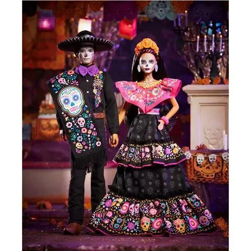 Barbie and Ken Dia De Muertos Doll Set 2021 Day of The Dead In Hand