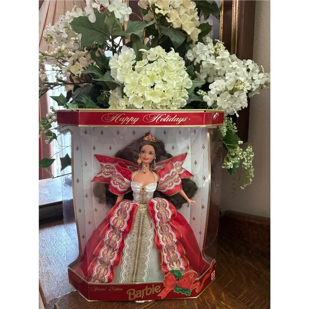 Antique Extremely Rare Happy Holidays Special Edition 1997 Barbie Doll