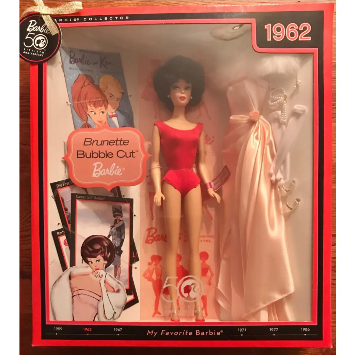 Reproduction Barbie: Brunette Bubble Cut 50TH Anniv. Set 2008 N5792 N4975 Nrfb