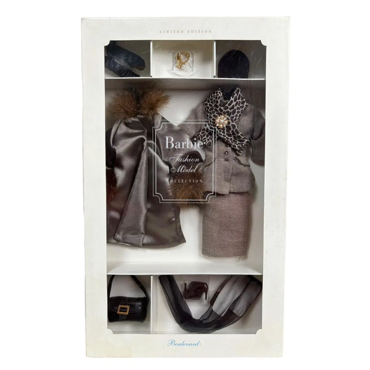 Barbie Fashion Model Collection Boulevard Fashion Limited Edition Mattel 29653