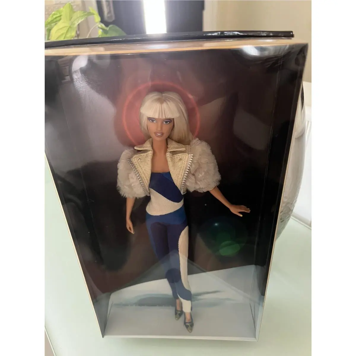 Versus Versace 2004 Barbie-gold Label