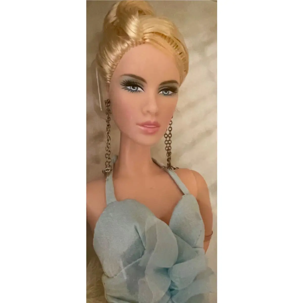 Barbie: Daria Model of The Moment Gold Label 2004 C3820 Nrfb