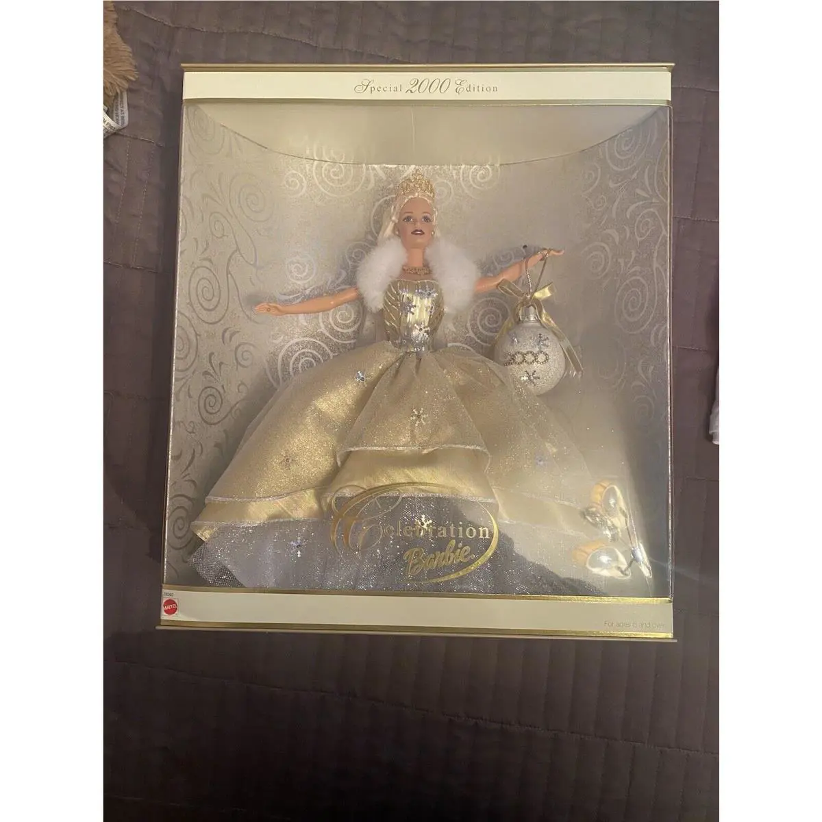 Celebration Barbie Special Edition 2000 Holiday Barbie Nrfb Imc Mattel