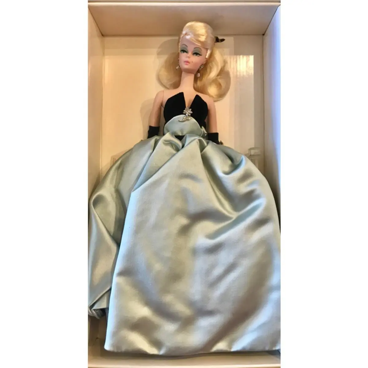 Silkstone Barbie: Lisette Fashion Model 2000 29650. Nrfb
