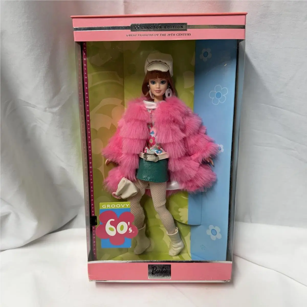 Vintage Groovy 60`s Barbie Collector Edition Great Fashions Mpn 27676 Nrfb