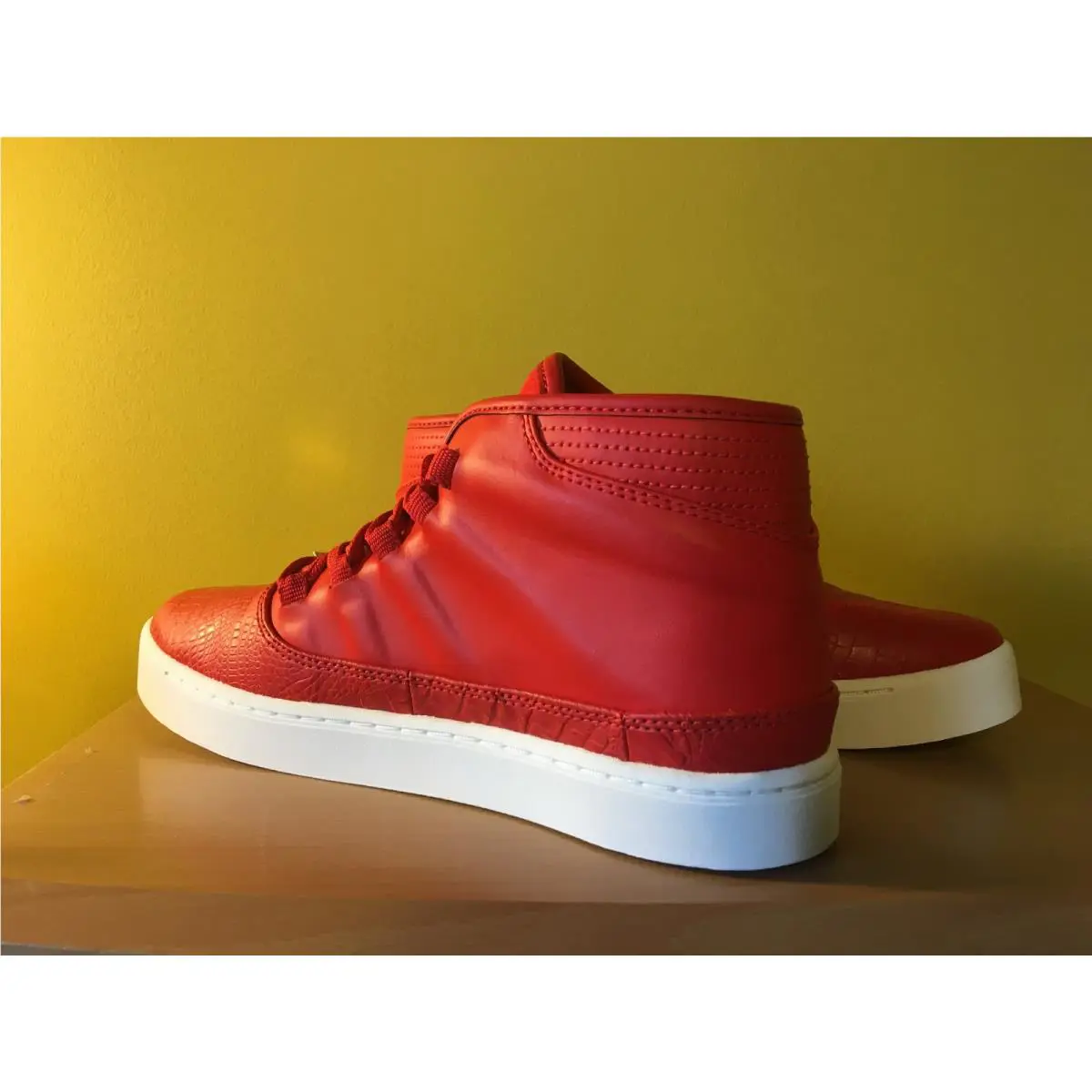 Nike shoes - Jordan 5 - Red 0