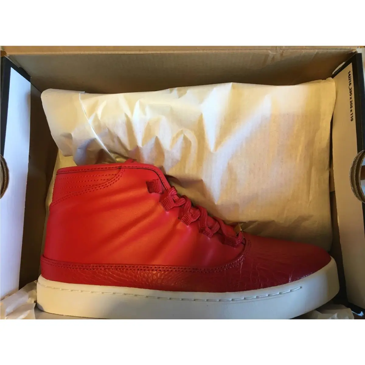 Nike shoes - Jordan 5 - Red 4