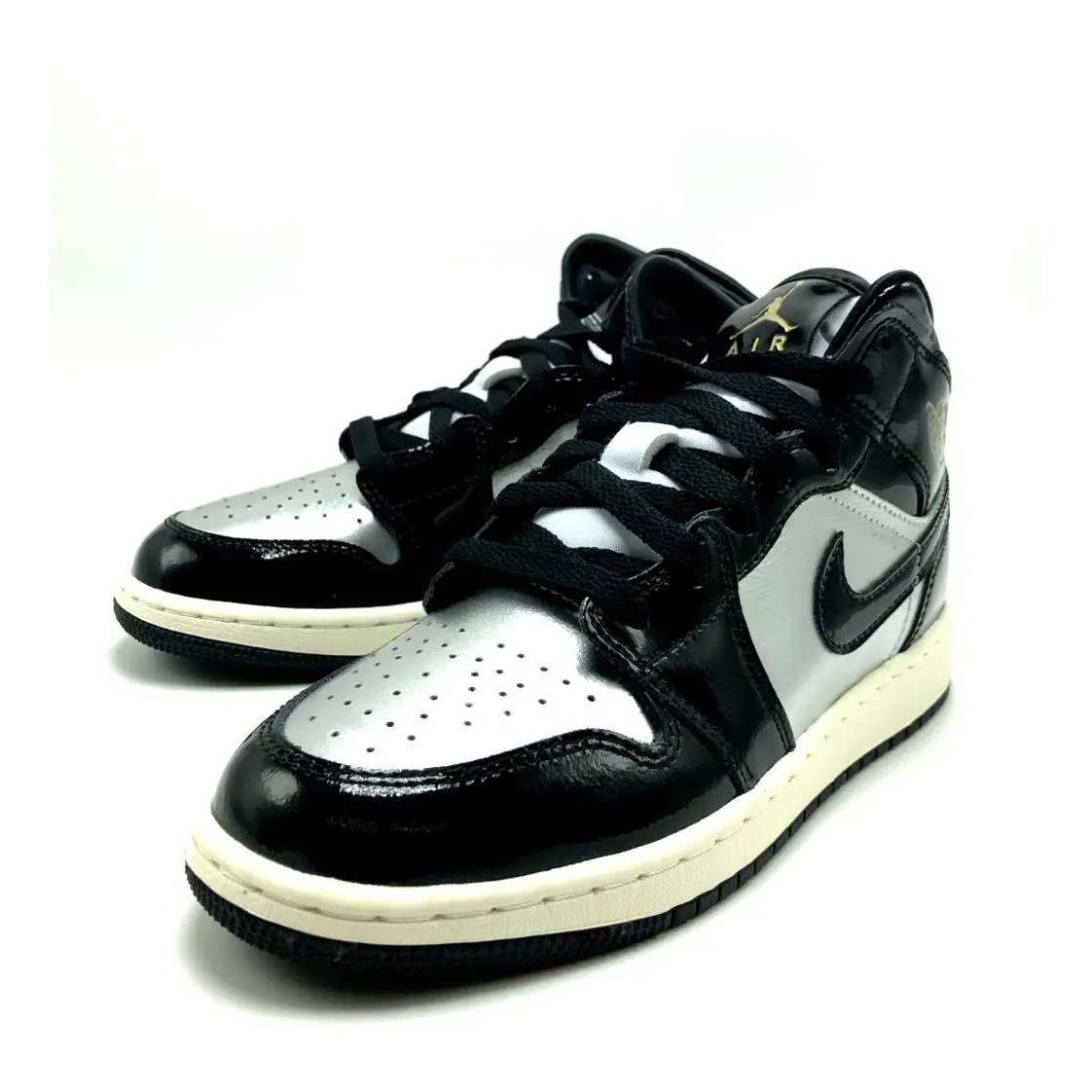 Nike shoes - Air Jordan 1 Mid SE - Black 1