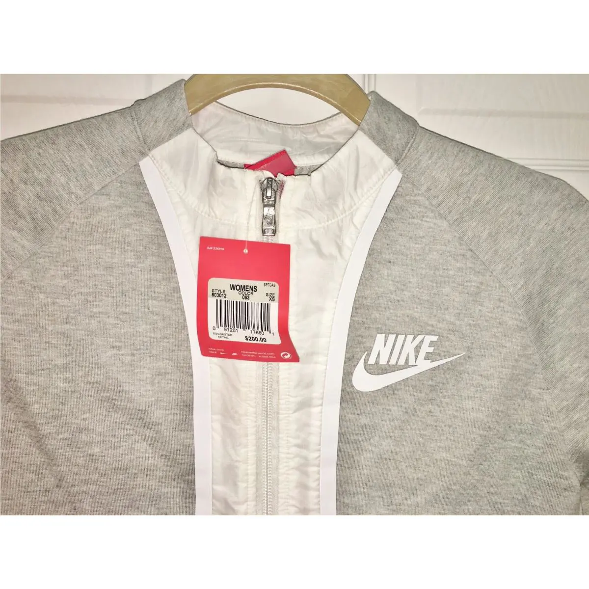 Nike clothing - NIKE Tech Fleece Cropped Splatter - 803012 - Gray 12