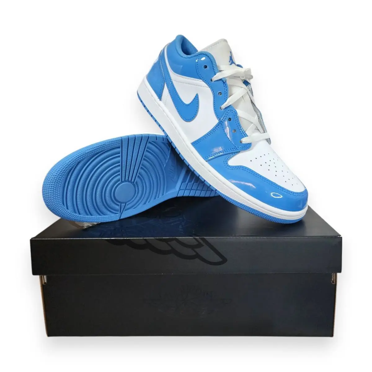 Nike shoes - Air Jordan 1 Low SE - FZ2138-114 - Blue, Manufacturer: White/Legend Blue 1