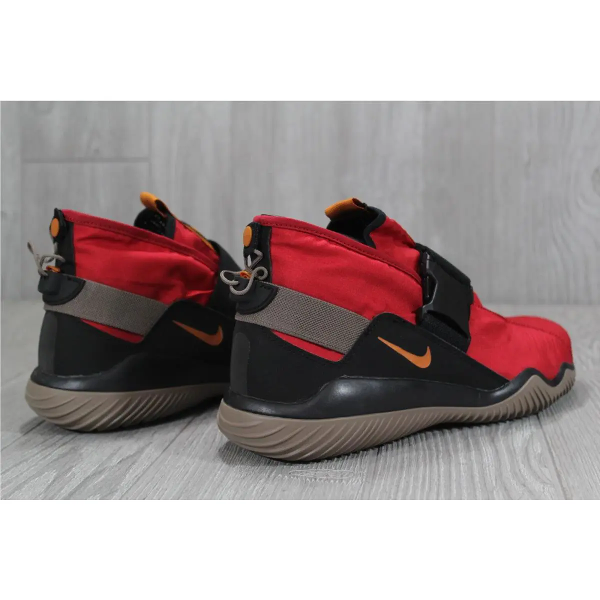 Nike shoes - Multicolor 9