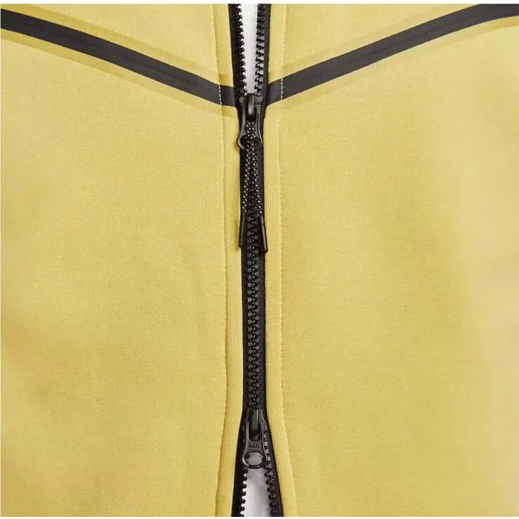 Nike clothing - Yellow 2