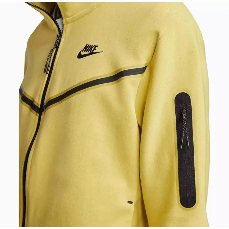 Nike clothing - Yellow 4