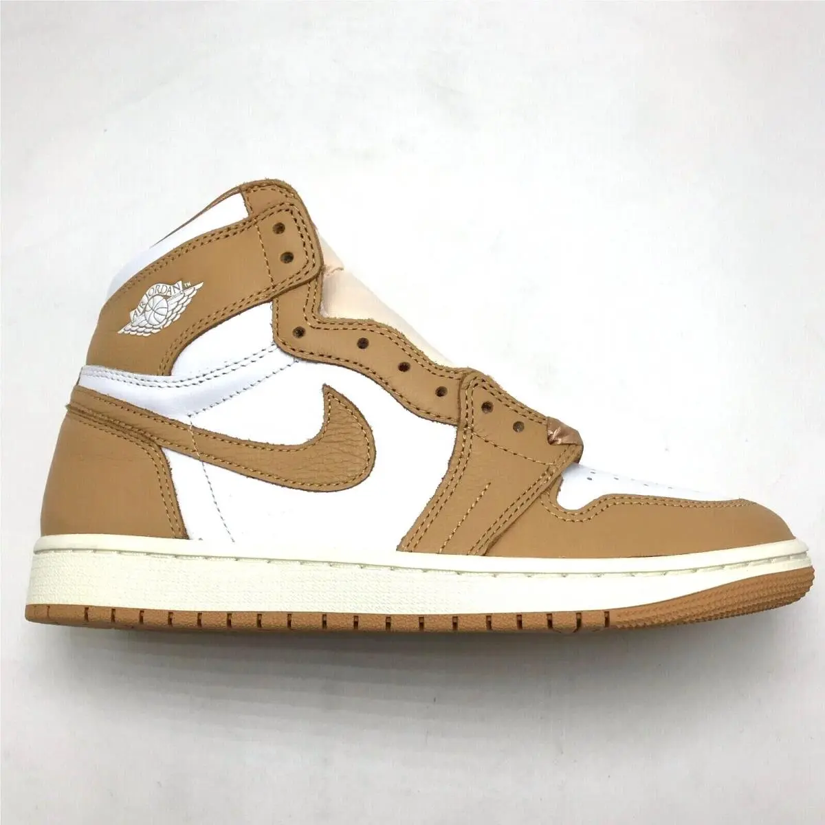 Nike shoes - Air Jordan 1 - Air - FN6622-201 - White 8