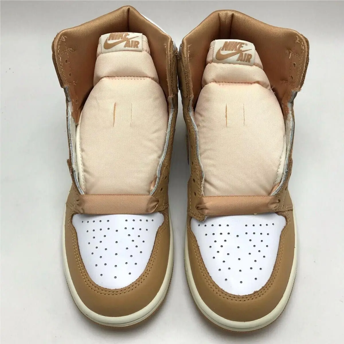 Nike shoes - Air Jordan 1 - Air - FN6622-201 - White 14