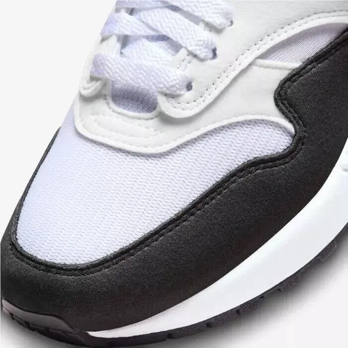 Nike shoes  - White 5