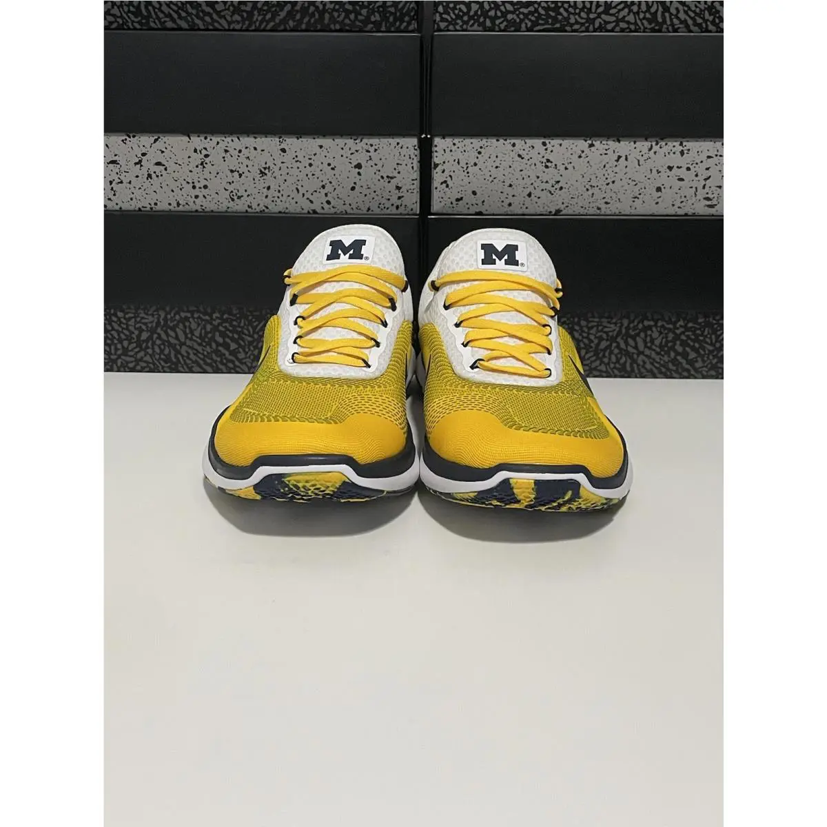 Nike shoes - Nike Free Trainer V7 Week Zero - AA0881-700 - Amarillo/College Navy-White 1
