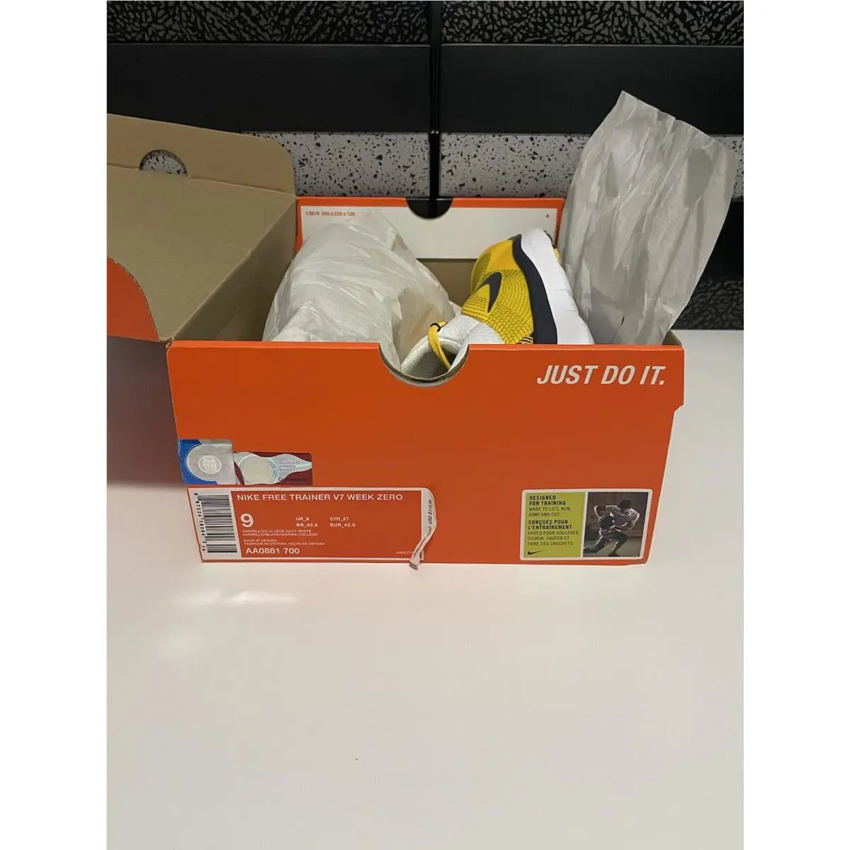 Nike shoes - Nike Free Trainer V7 Week Zero - AA0881-700 - Amarillo/College Navy-White 12