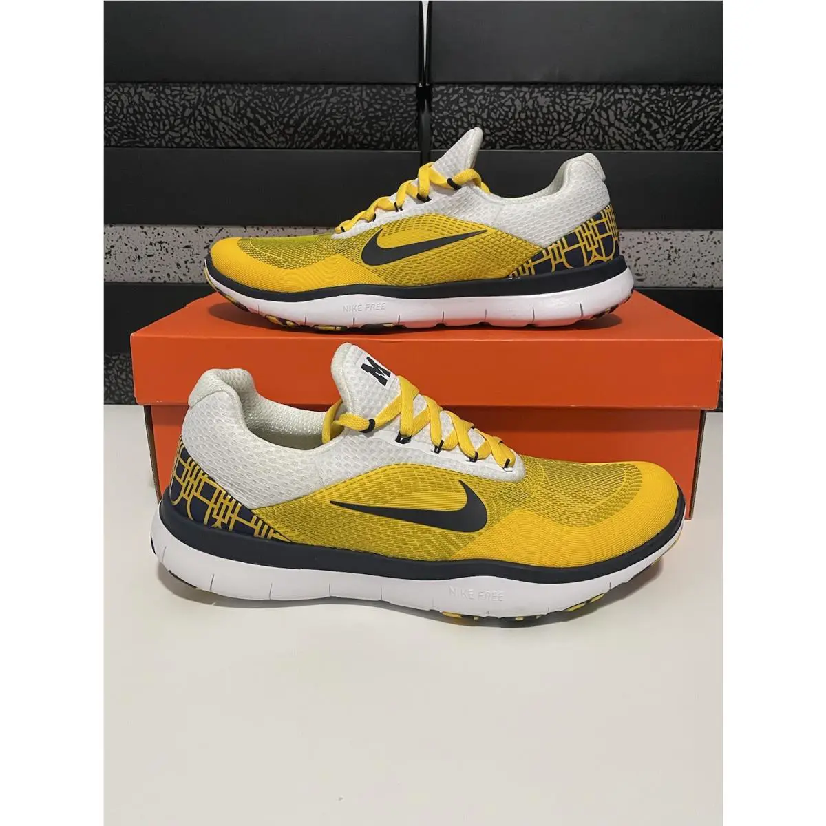 Nike shoes - Nike Free Trainer V7 Week Zero - AA0881-700 - Amarillo/College Navy-White 6
