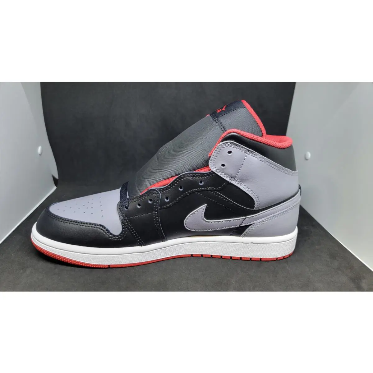 Nike shoes - Nike Air Jordan 1 - Air - DQ8426-006 - Grey Red 0