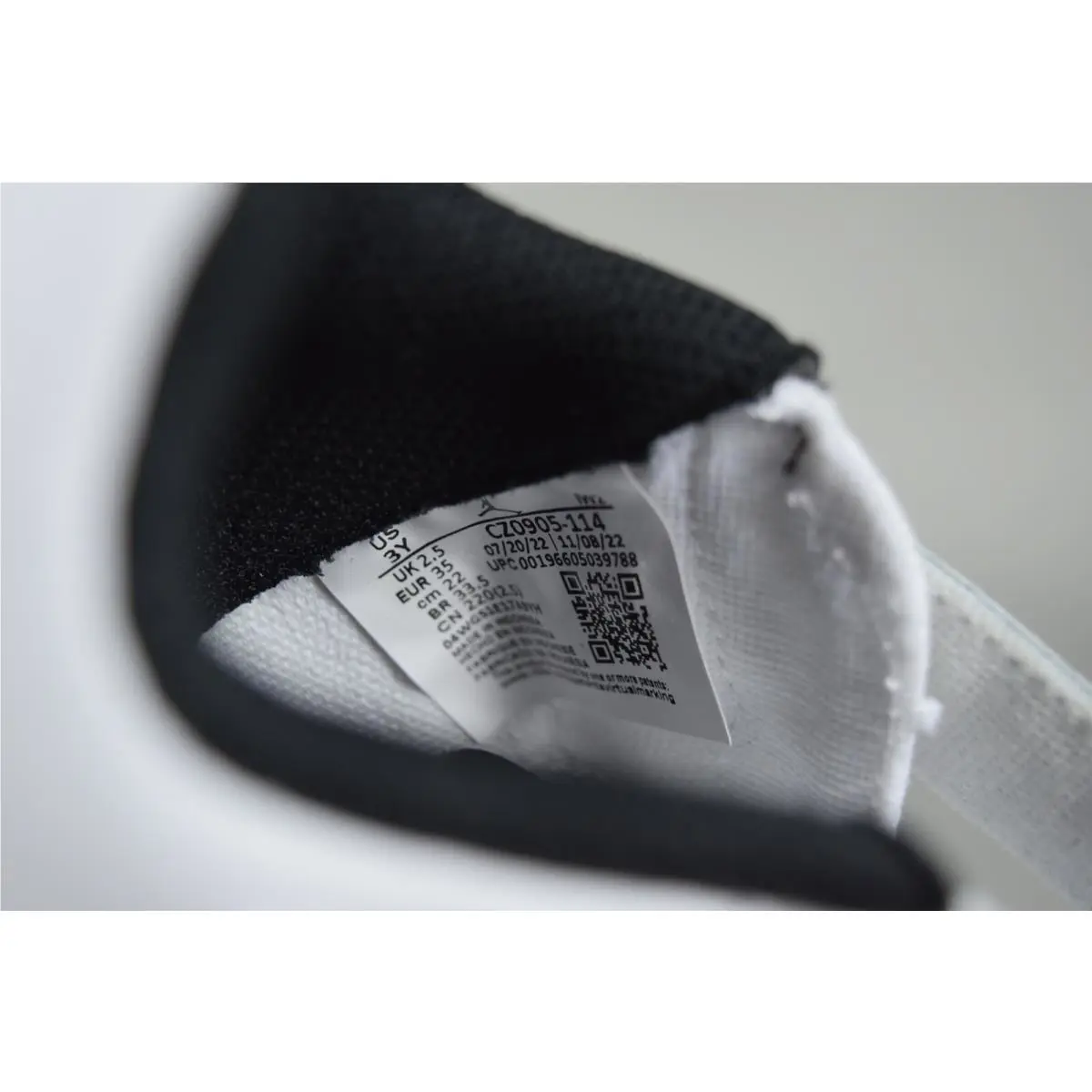 Nike shoes - Jordan 11 - White/Blue 5