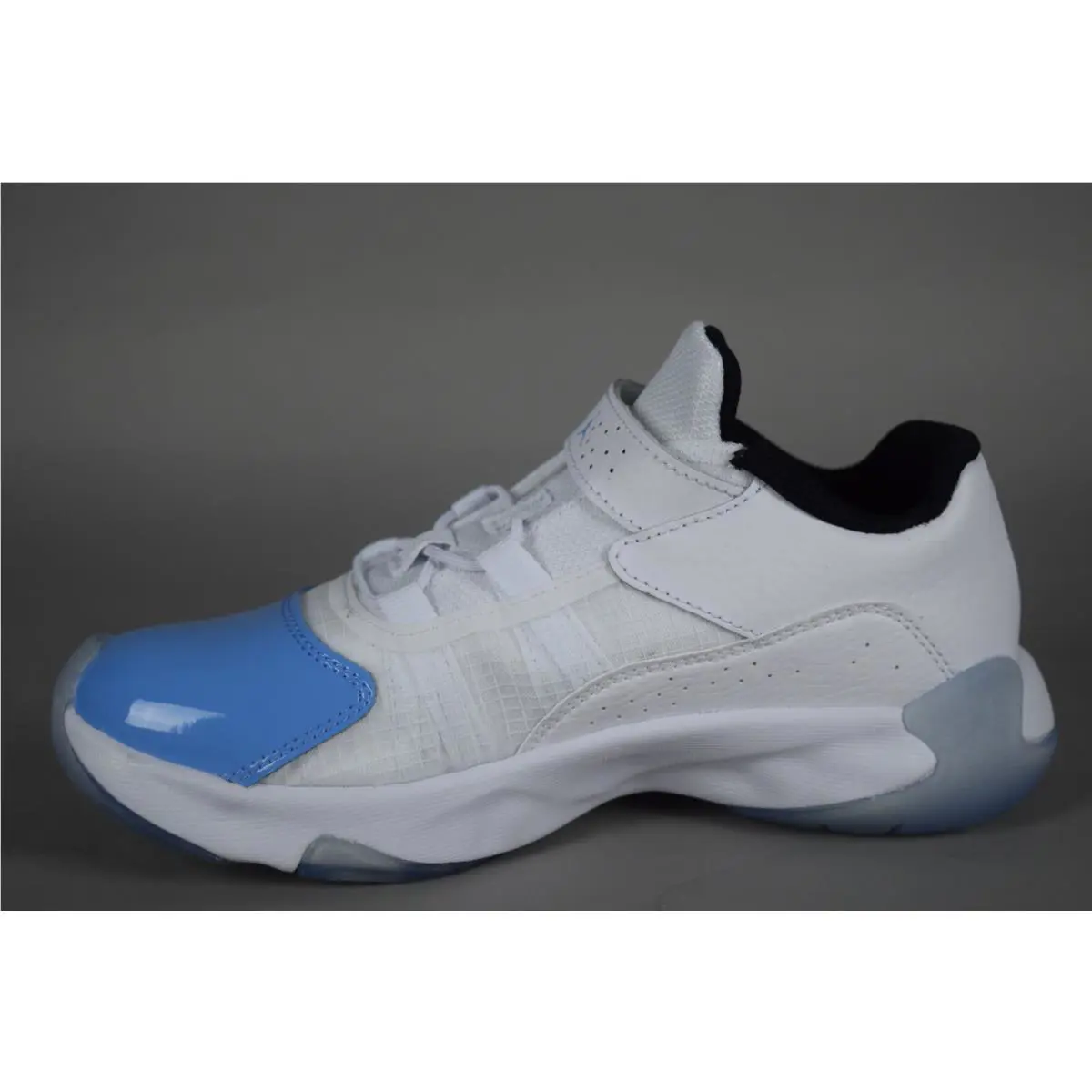 Nike shoes - Jordan 11 - White/Blue 11