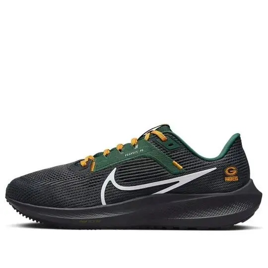Nike shoes - Nike Air Zoom Pegasus 40 - DZ5964-001 - Green 4
