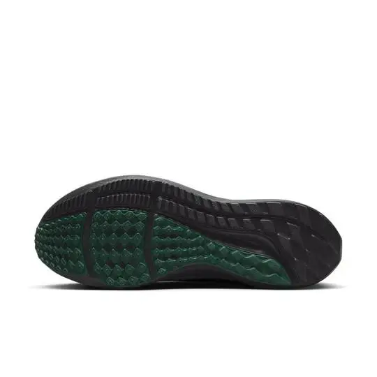 Nike shoes - Nike Air Zoom Pegasus 40 - DZ5964-001 - Green 7