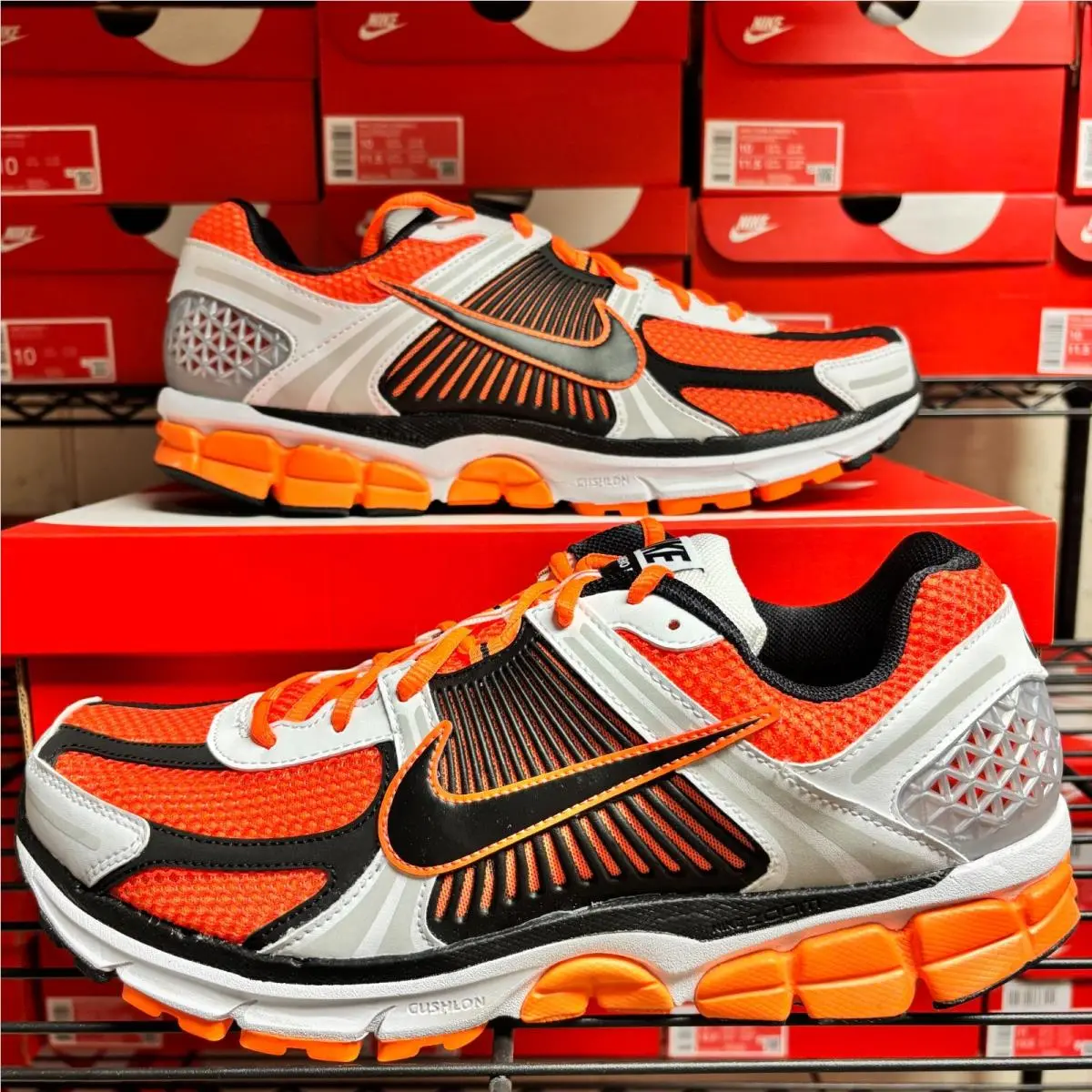 Nike shoes - Orange 4