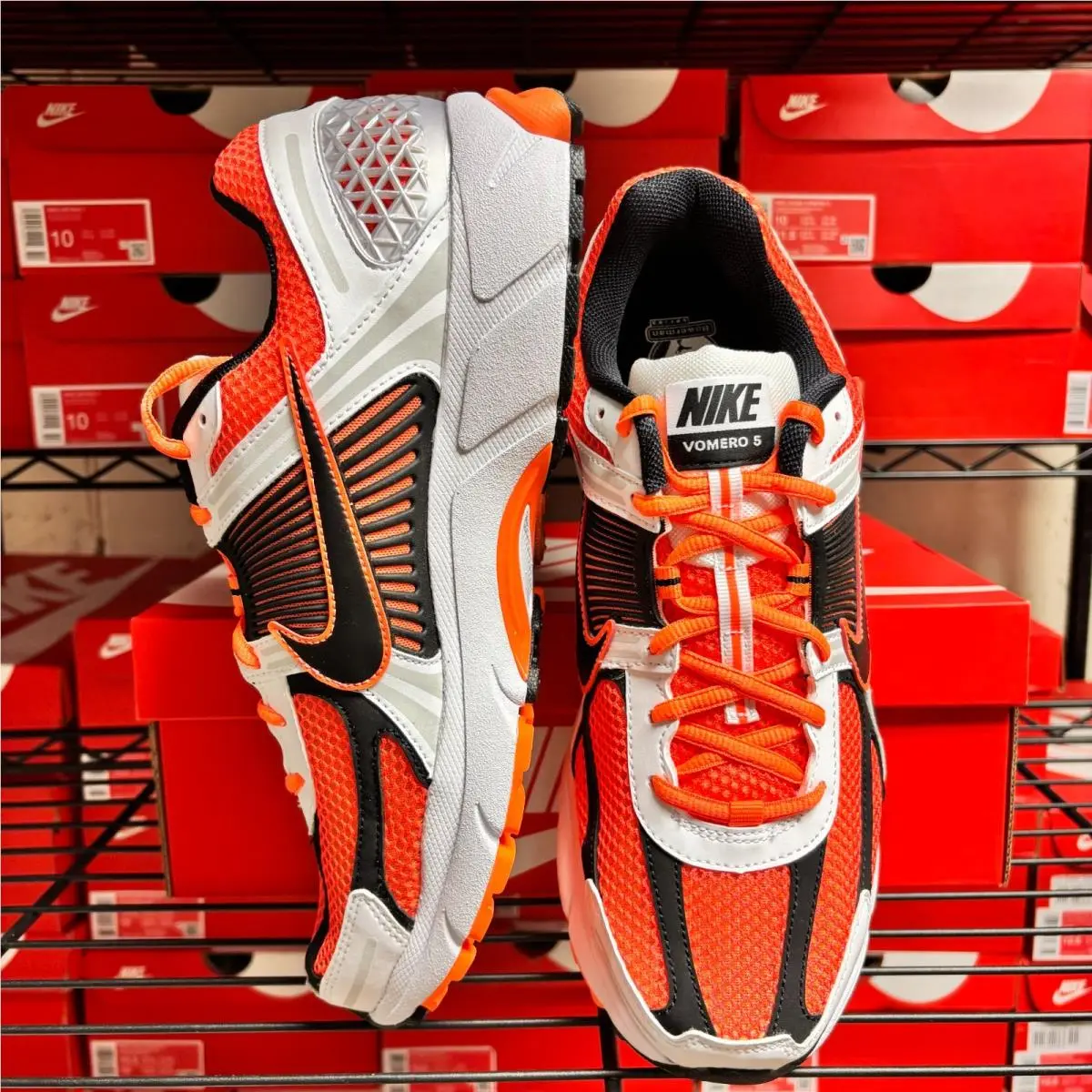 Nike shoes - Orange 6