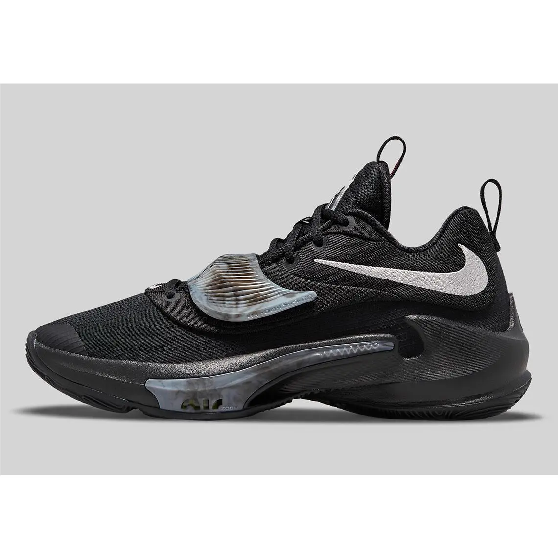 Nike shoes - Black, Metallic Silver 1