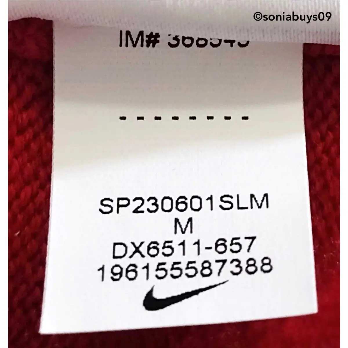 Nike clothing - Red 11