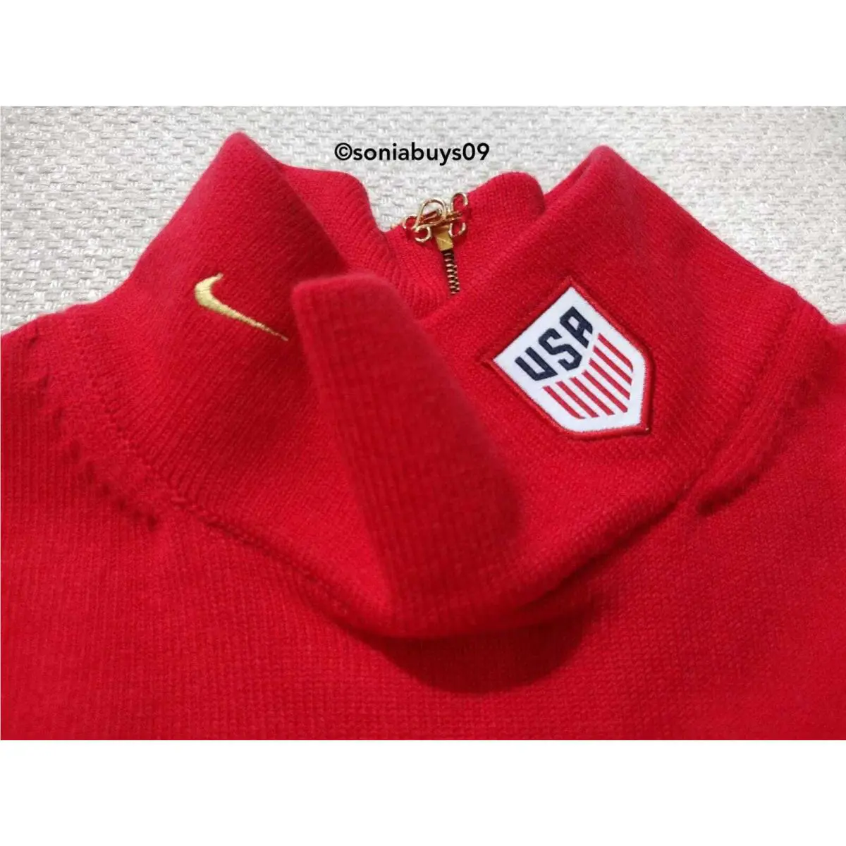 Nike clothing - Red 1