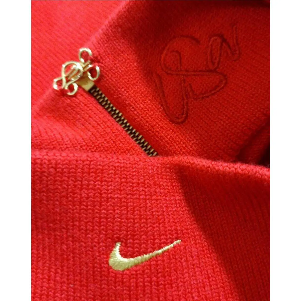 Nike clothing - Red 4