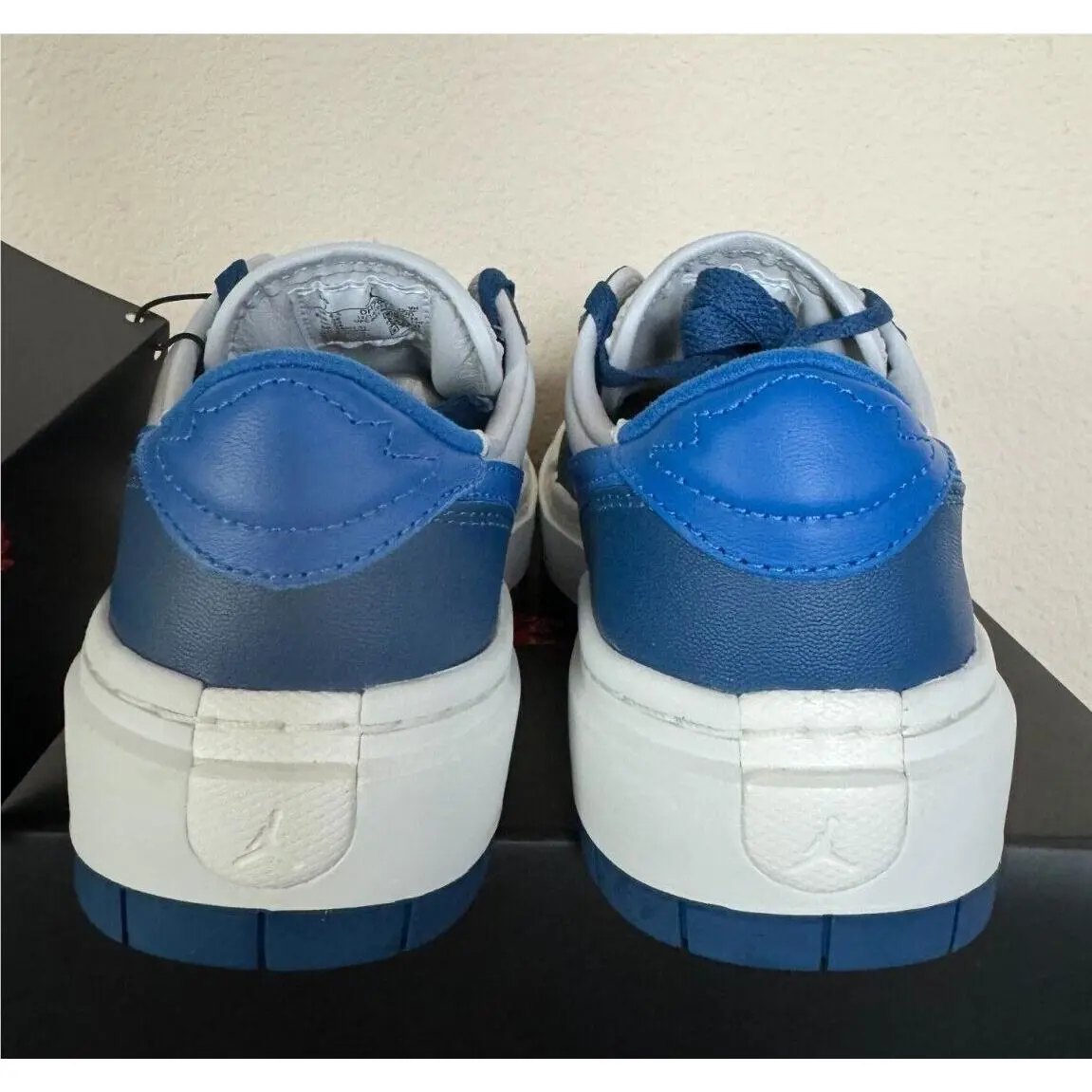 Nike shoes - Air Jordan 1 - Air - French Blue/Sport Blue 3