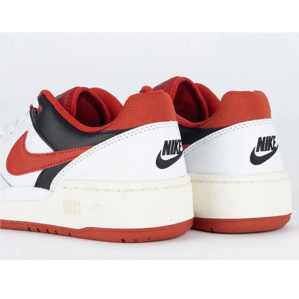 Nike shoes - White/Black/Red 11
