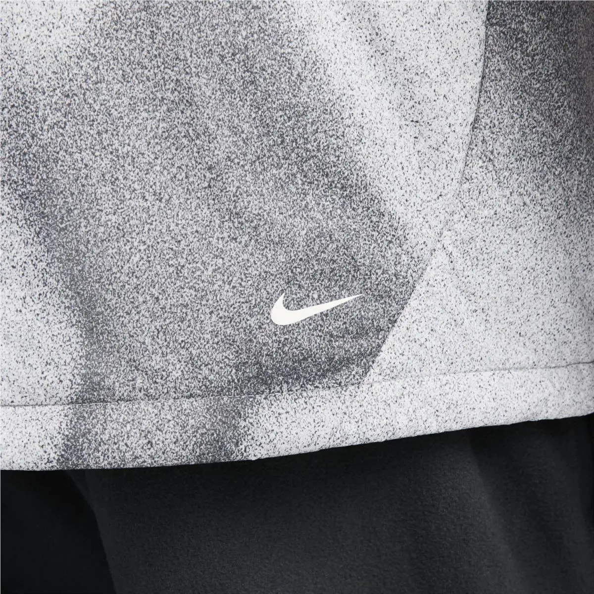 Nike clothing - DQ5783-065 - DQ5783-065 - Cool Grey 5