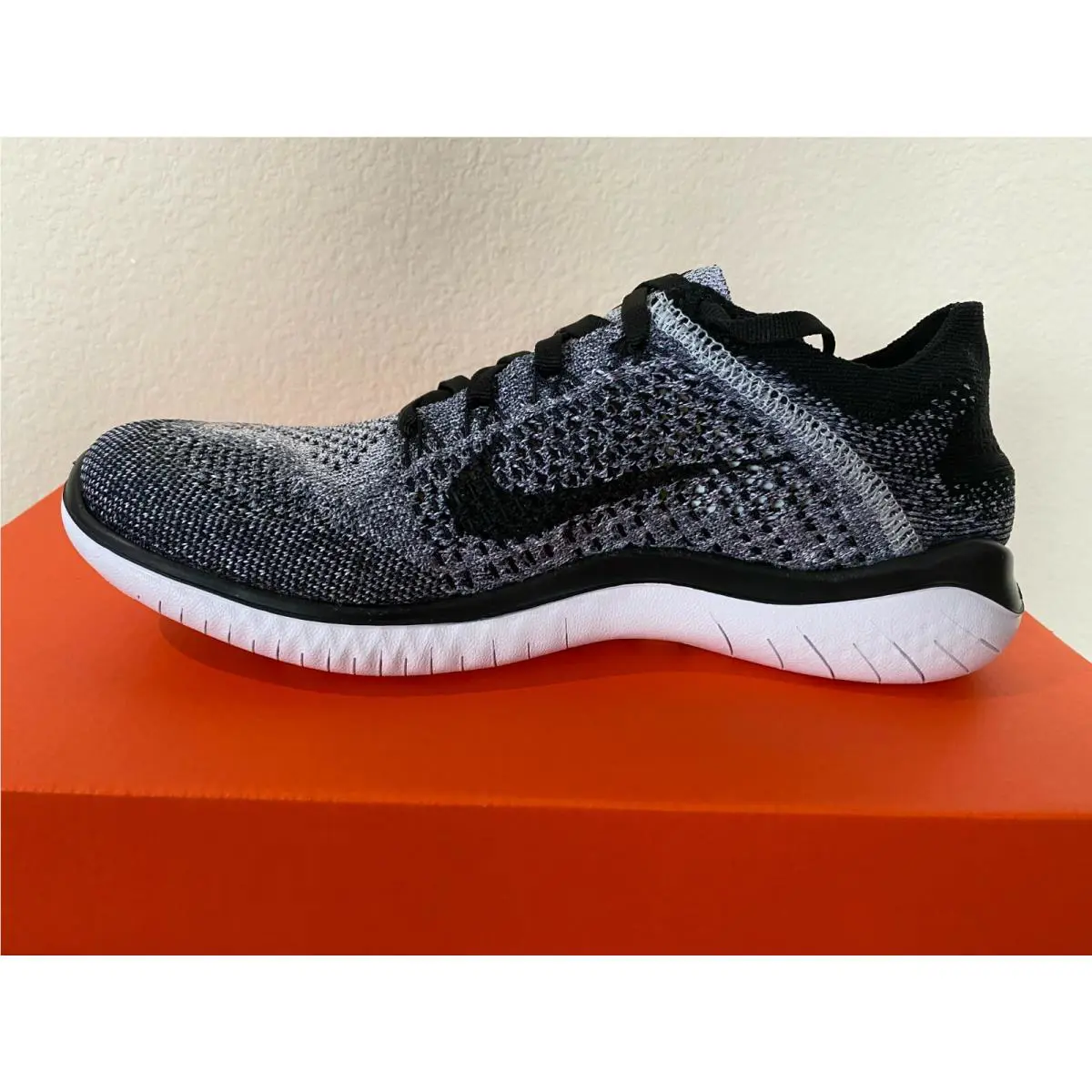 Nike shoes - Nike Free RN Flyknit 2018 - White/Black 3