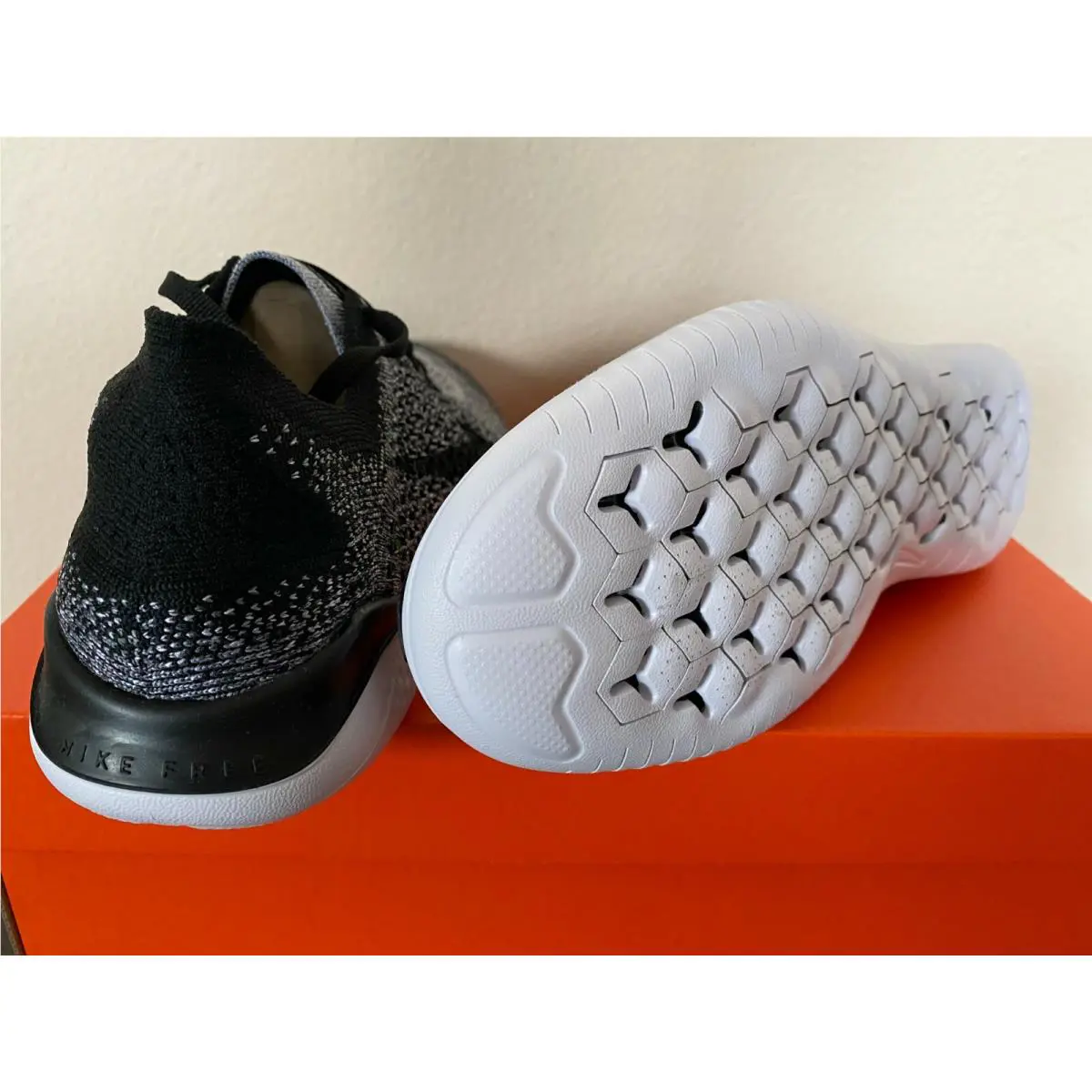 Nike shoes - Nike Free RN Flyknit 2018 - White/Black 6