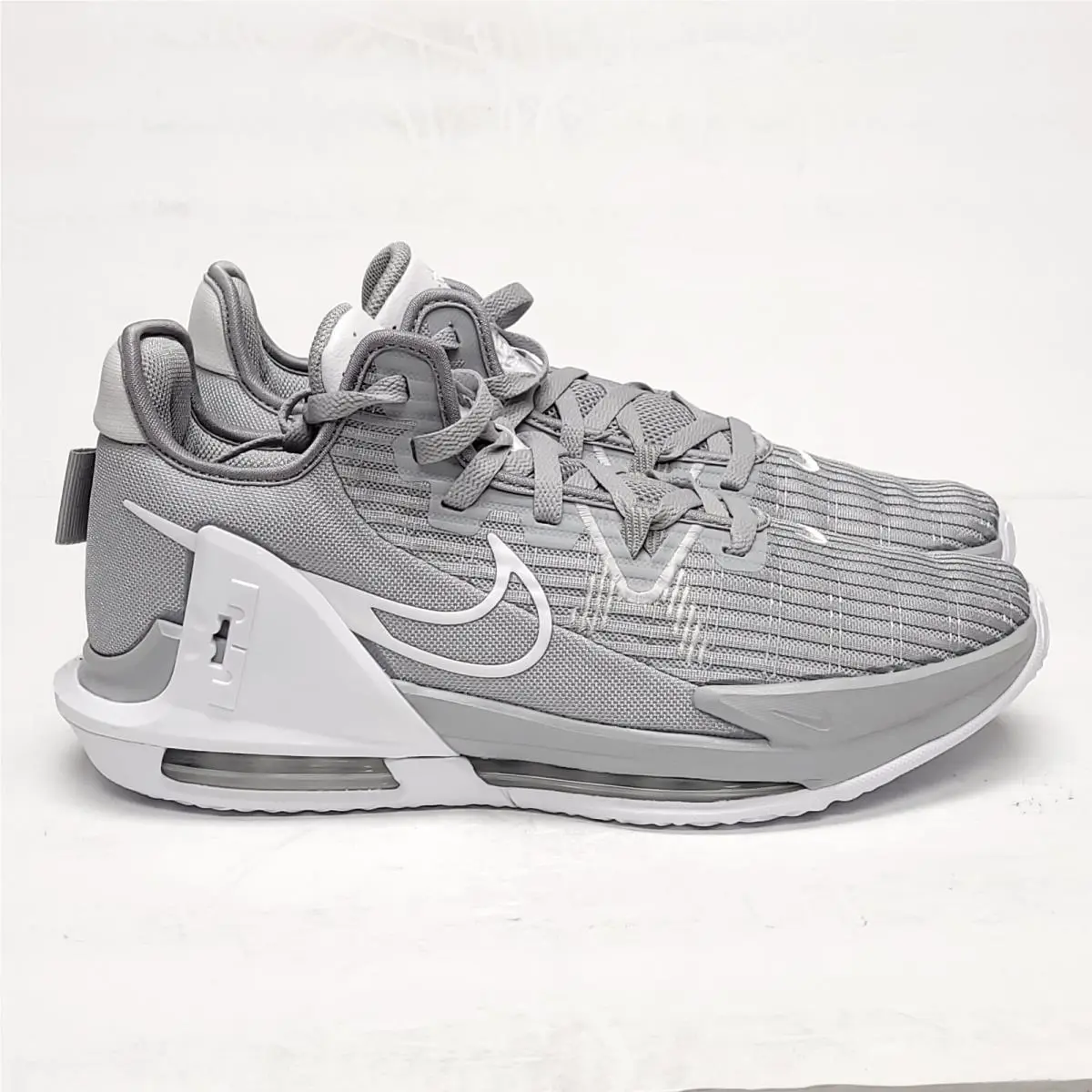 Nike shoes - Nike LeBron Witness - LeBron Witness - DO9843 - Wolf Grey/White 001 2